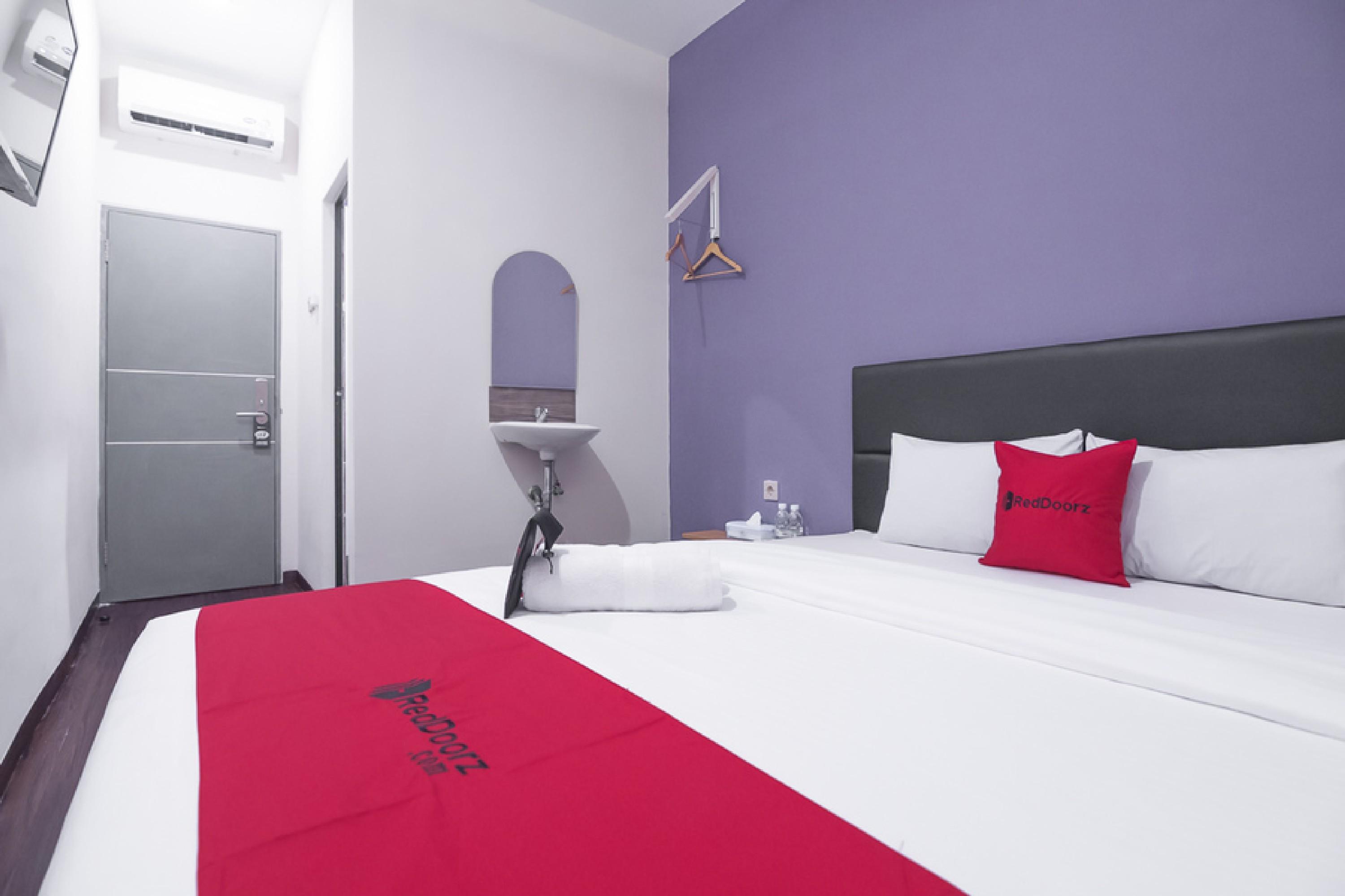 Готель Reddoorz Near Itc Mangga Dua Джакарта Екстер'єр фото