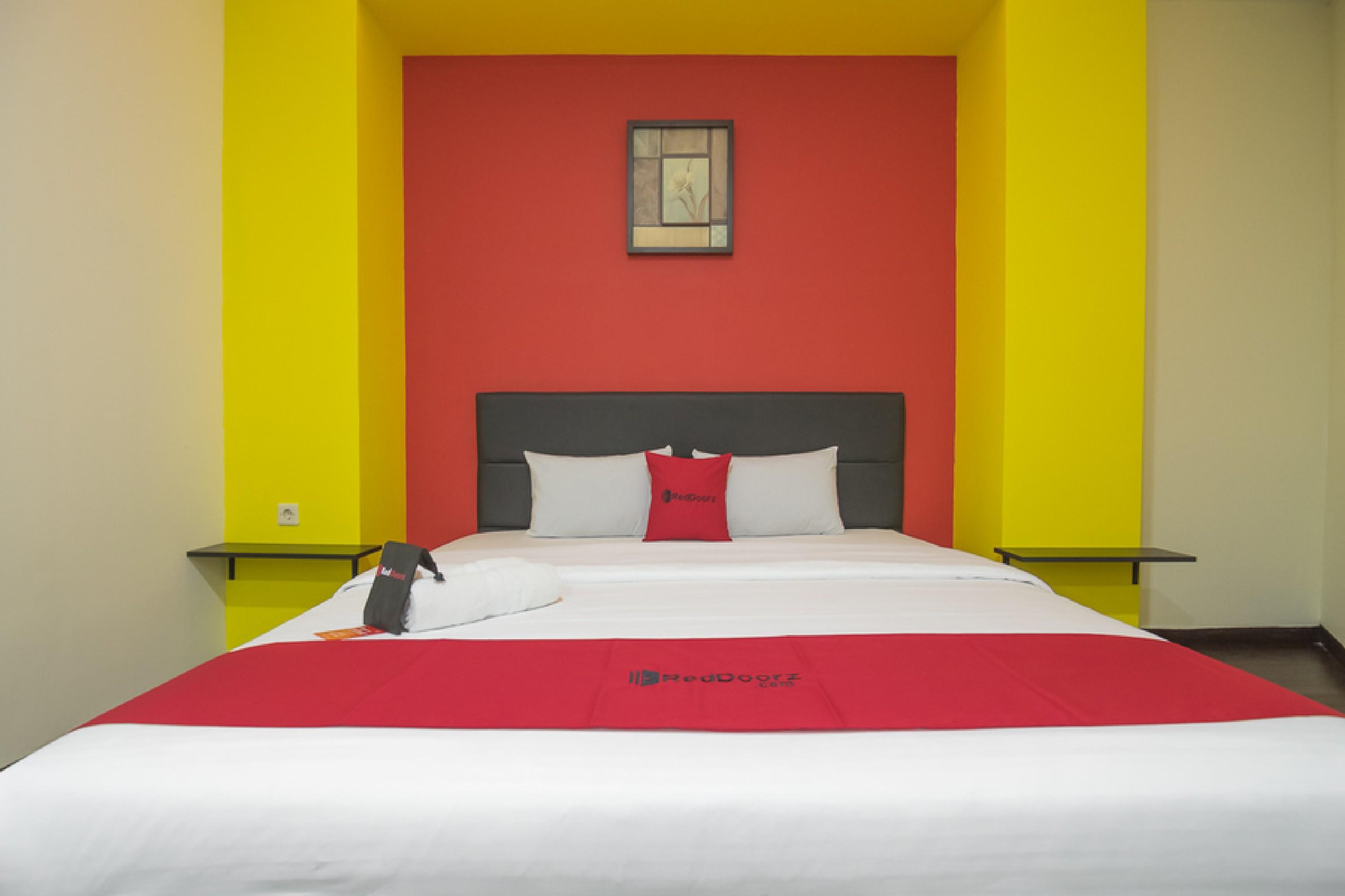 Готель Reddoorz Near Itc Mangga Dua Джакарта Екстер'єр фото