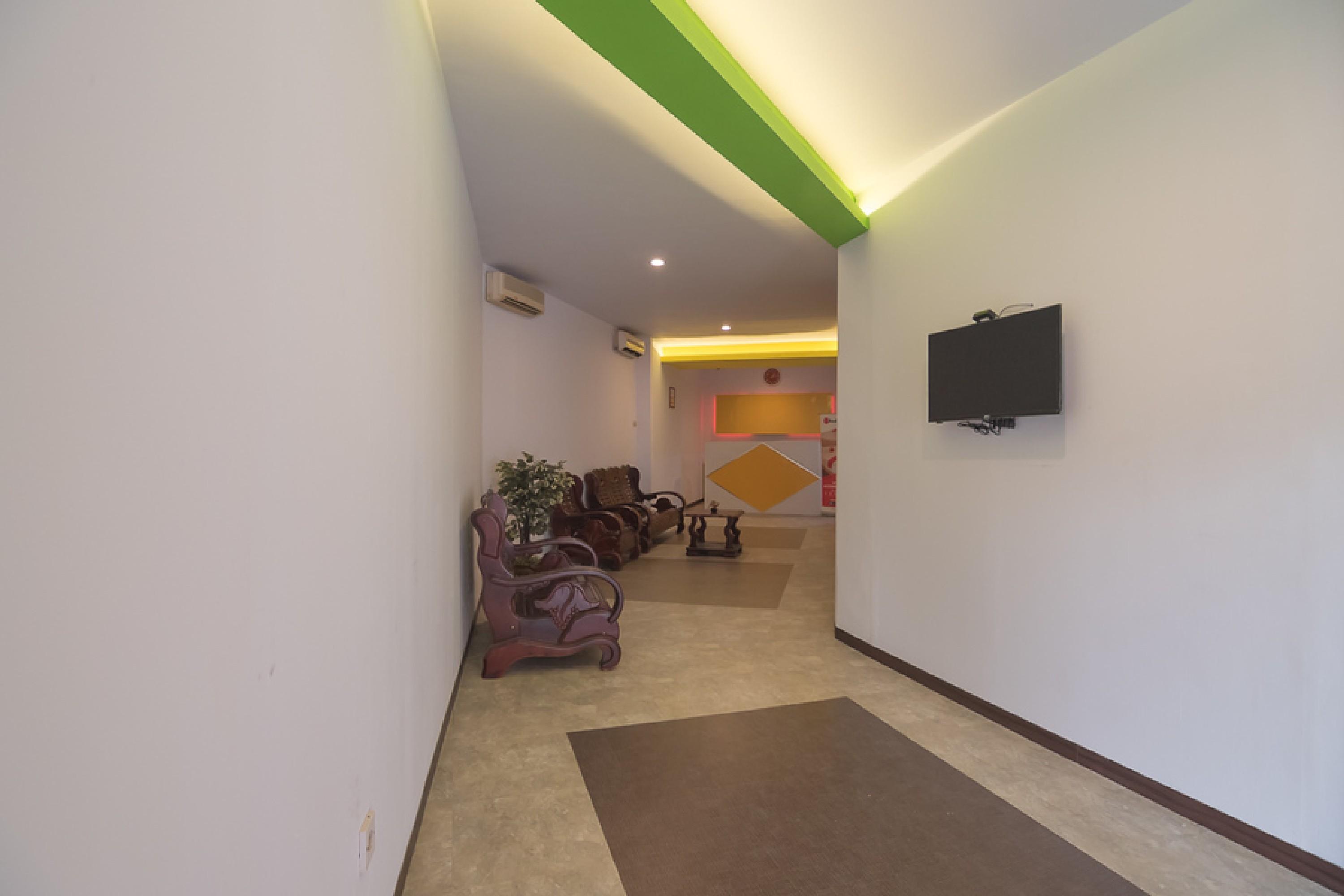 Готель Reddoorz Near Itc Mangga Dua Джакарта Екстер'єр фото